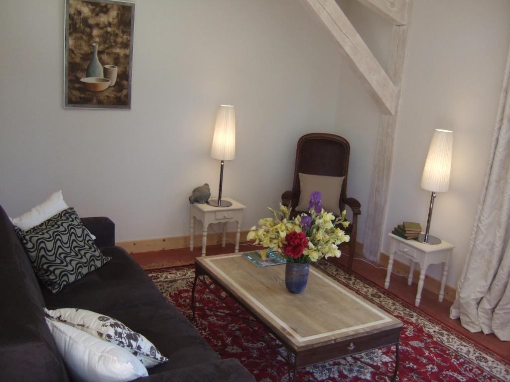 Bed and Breakfast La Belle Epoque Sansac-de-Marmiesse Zimmer foto